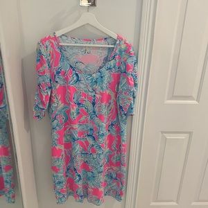 Lily Pulitzer Raz Berry Lobsters in Love dress.